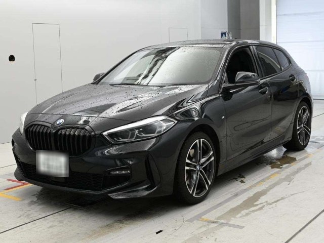 BMW X1: компактный кроссовер, купленный на японском аукционе, в отличном состоянии