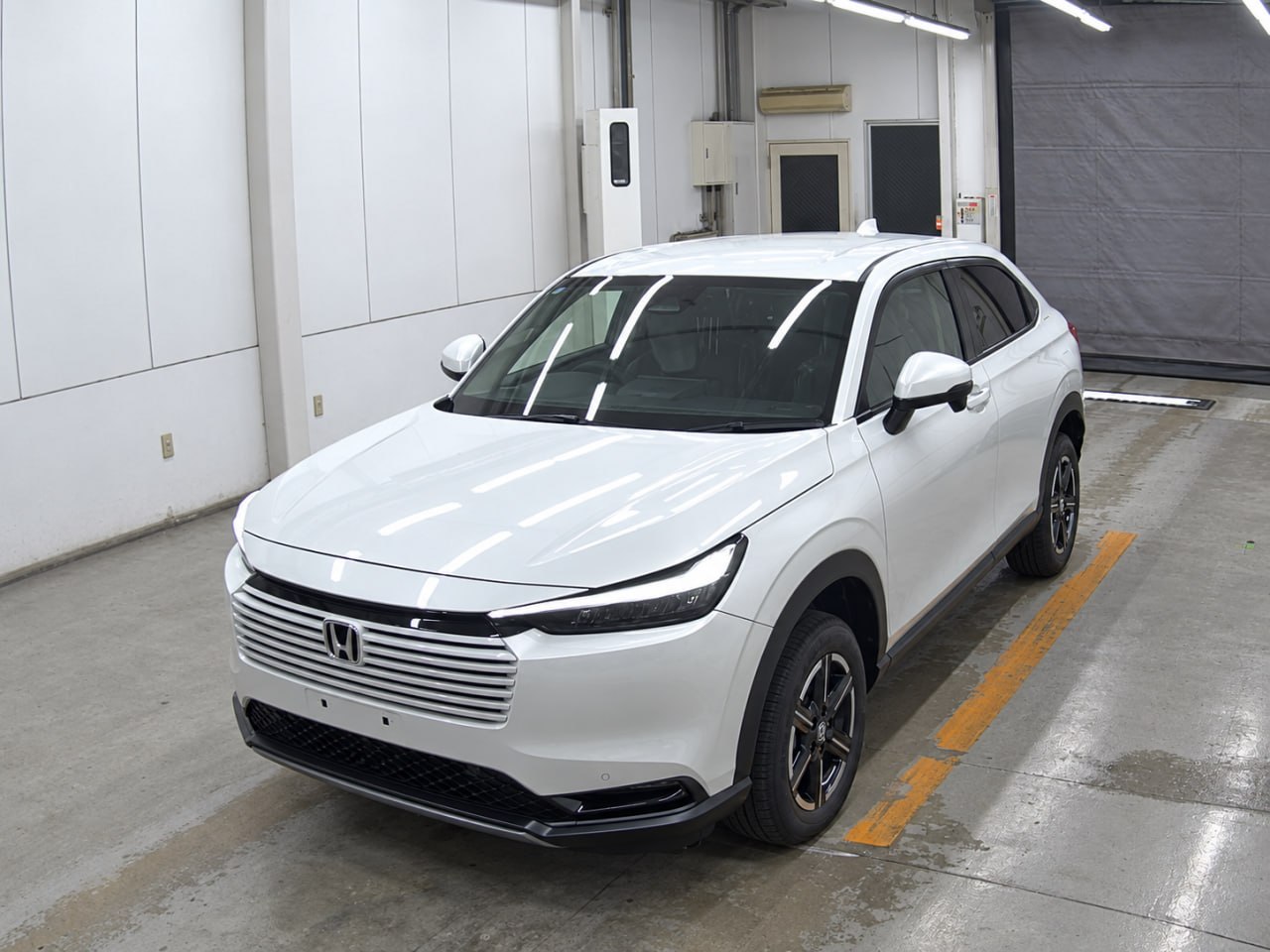 Honda Vezel 2026: маленький кроссовер с японской головой и полным приводом