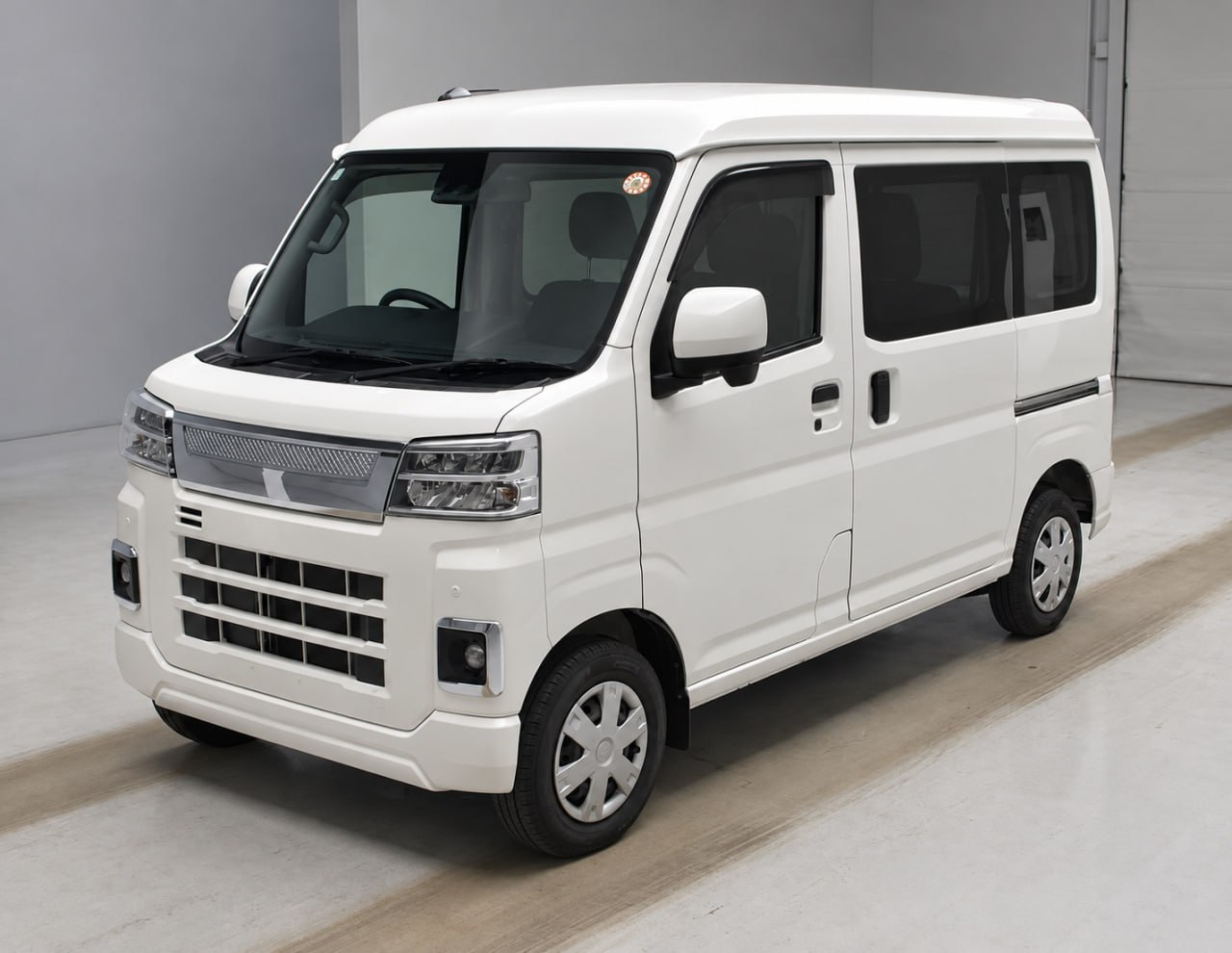 Daihatsu Hijet Cargo: японец, который работает за троих