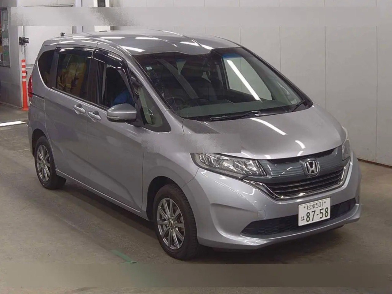 Honda Freed 2017 из Японии — полный привод и 6-местный салон