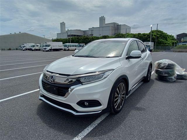 Honda Vezel 2018: полноприводный кроссовер в Новосибирск