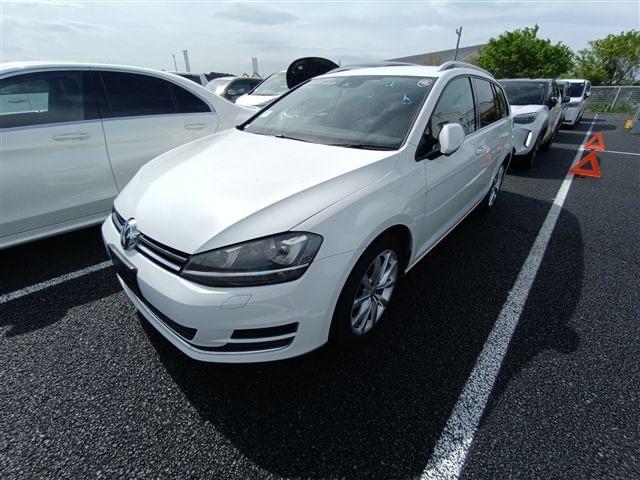Volkswagen Golf 1.4 TSI Highline: выгодный импорт