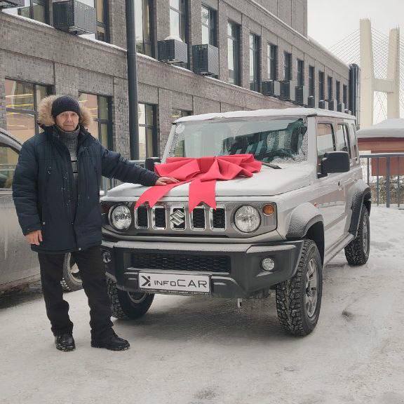Suzuki Jimny 2025 — рамный «японец» для настоящего бездорожья